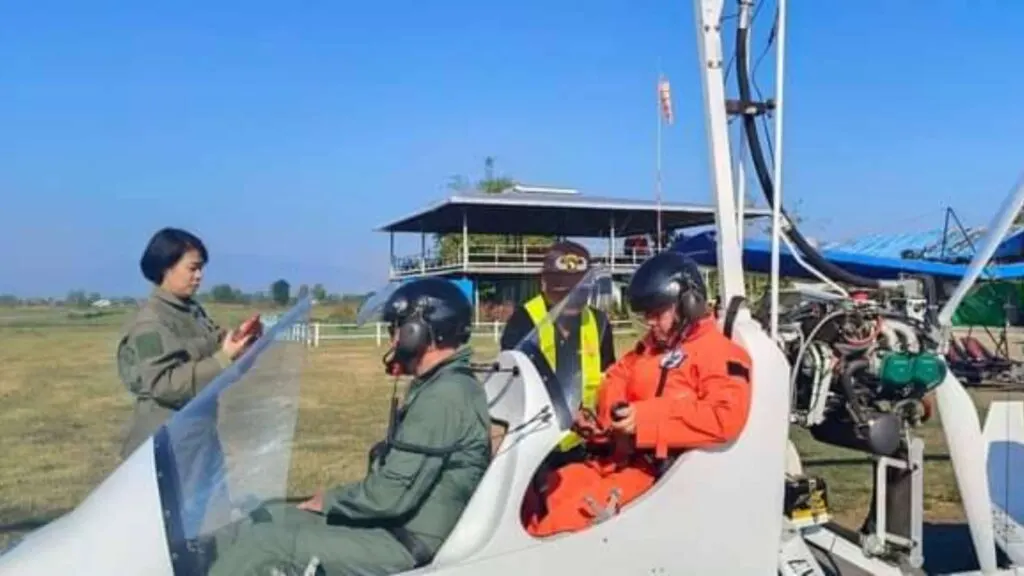 Passengers receiving pre-flight briefing before a gyroplane tour in Chiang Mai, an essential part of our Chiang Mai tour packages.