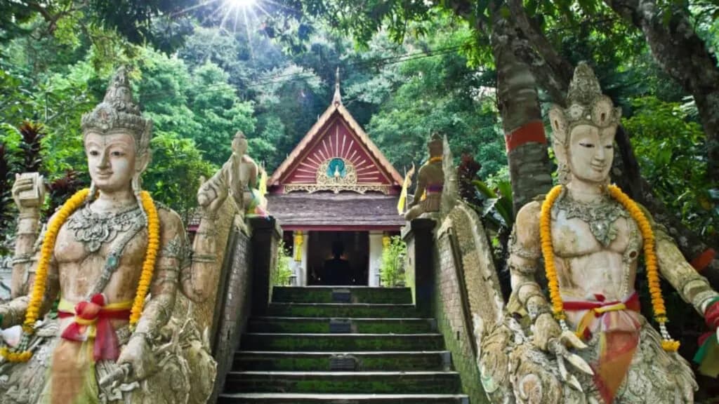 Wat Pha Lat Buddhist temple surrounded by nature in Chiang Mai tour program