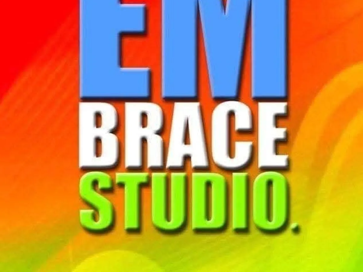 สถาบันสอนเต้นเชียงใหม่ Embrace Studio. in Chiang Mai