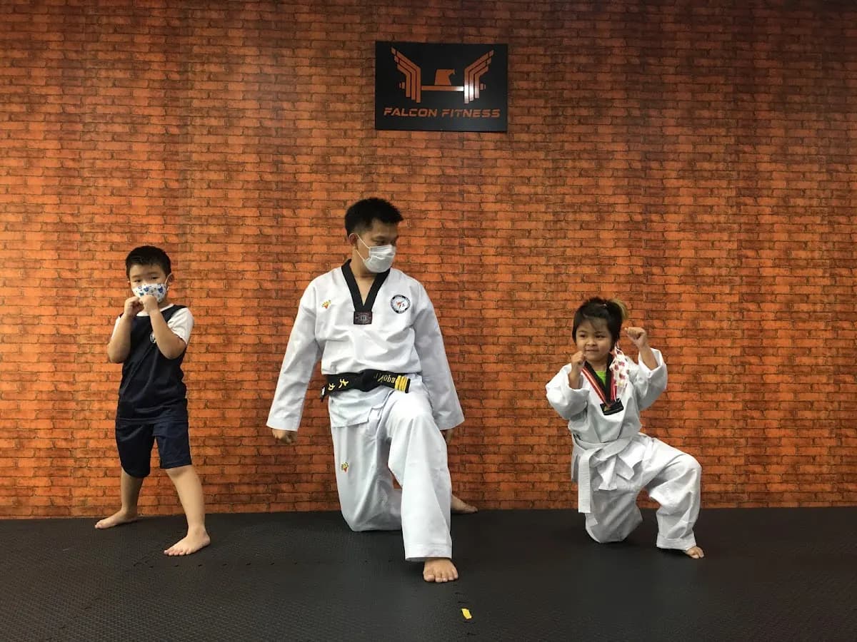 Falcon Family Fitness in Chiang Mai