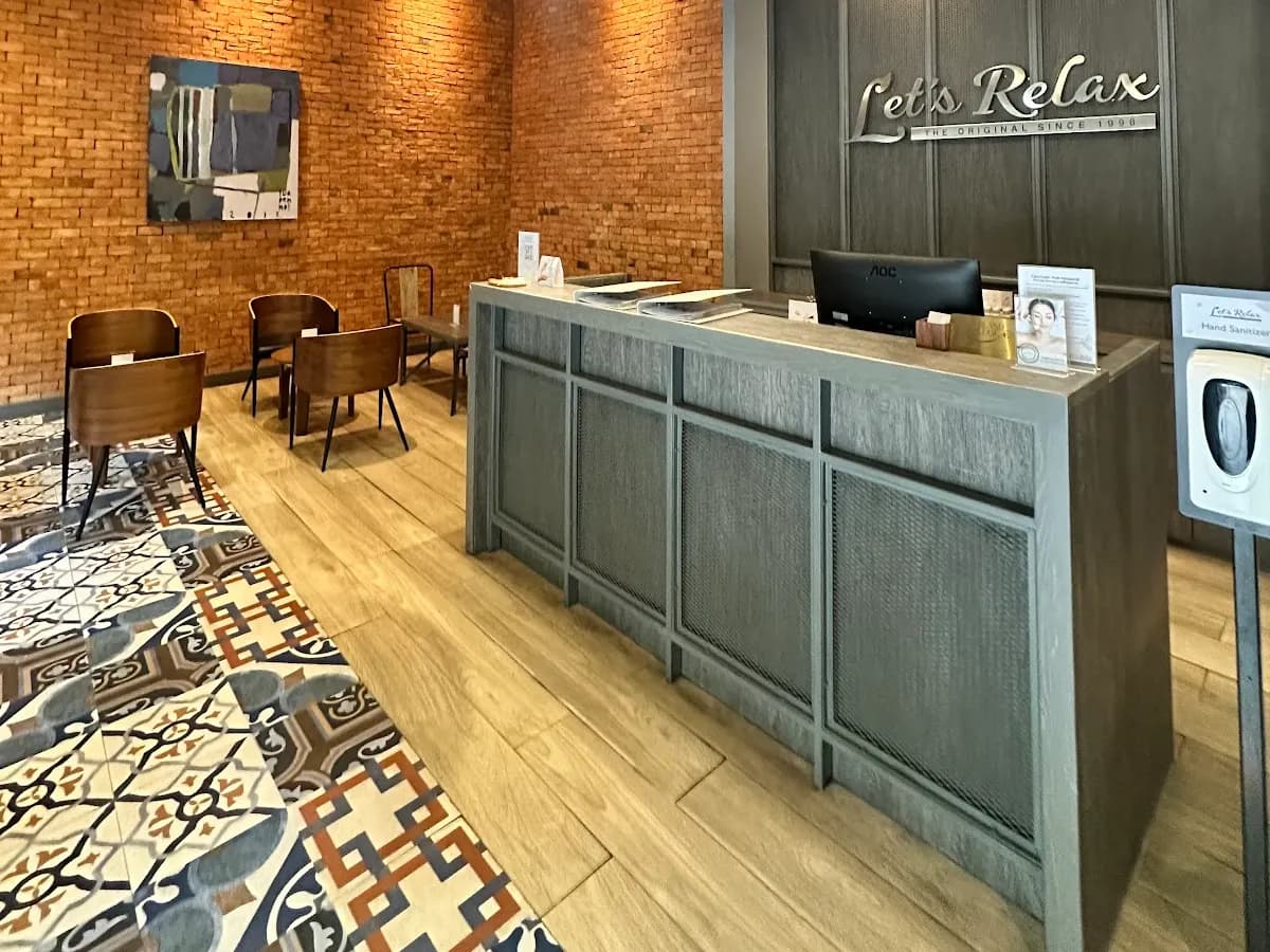 Let's Relax Spa Chiang Mai Thapae in Chiang Mai