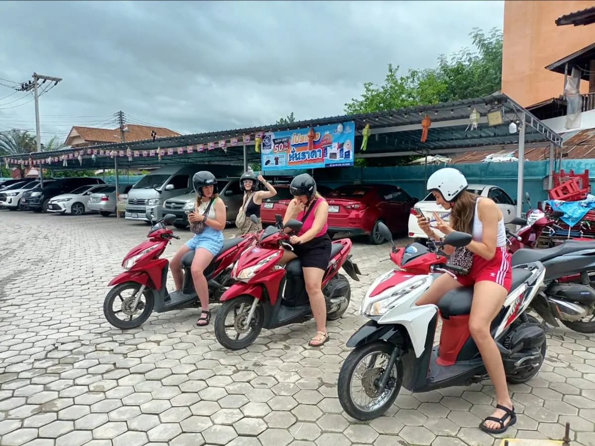 Smile Motorbike & Car rental in Chiang Mai