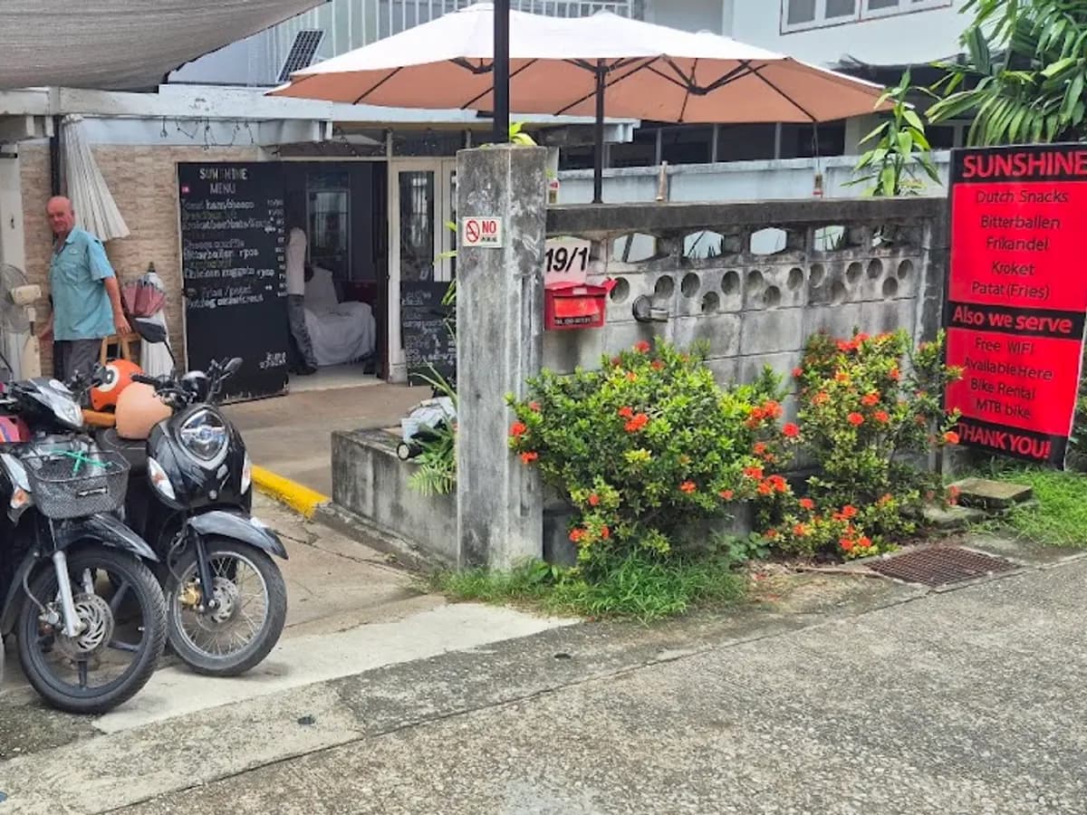 Sunshine Motorcycle Rental & dutch snacks in Chiang Mai