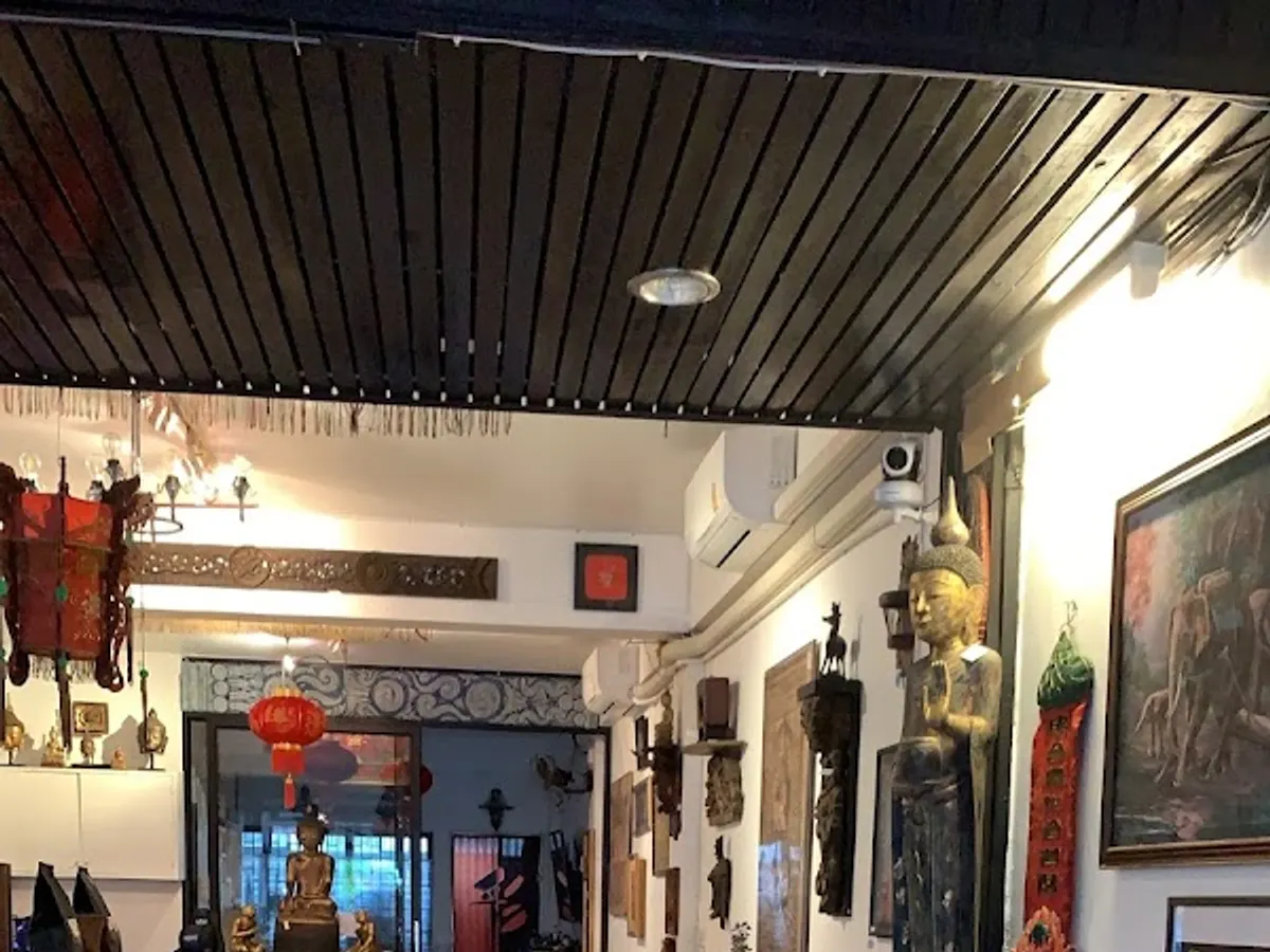 AM.TONY Antique & Coffee in Chiang Mai
