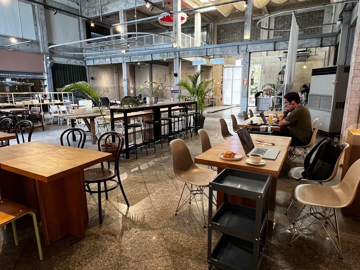 Beam&Col. coffee bar in Chiang Mai