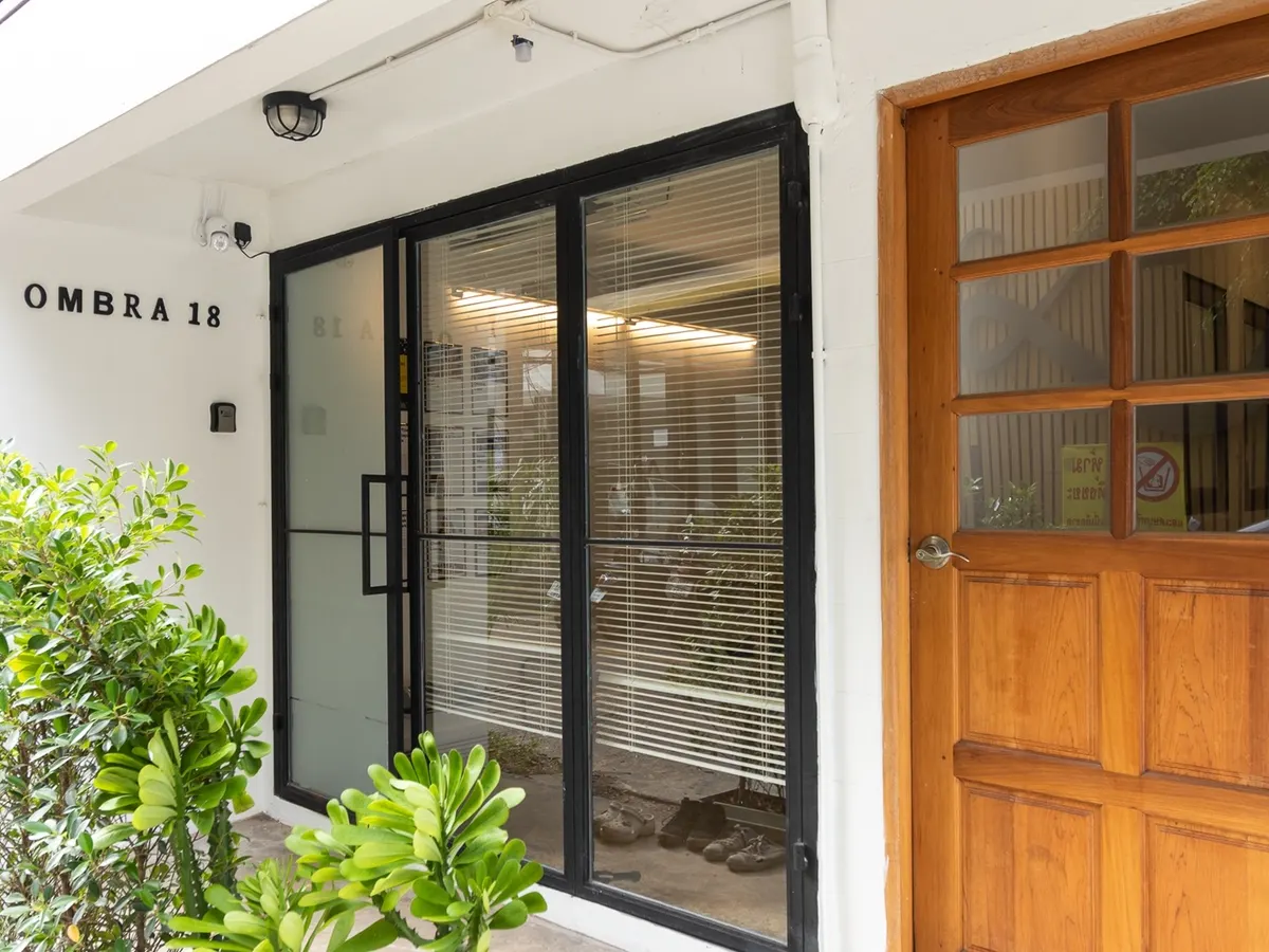 Fahthanee Cafe, Bed & Coworking in Chiang Mai