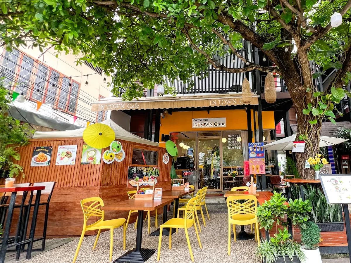 IN TOWN Cafe in Chiang Mai