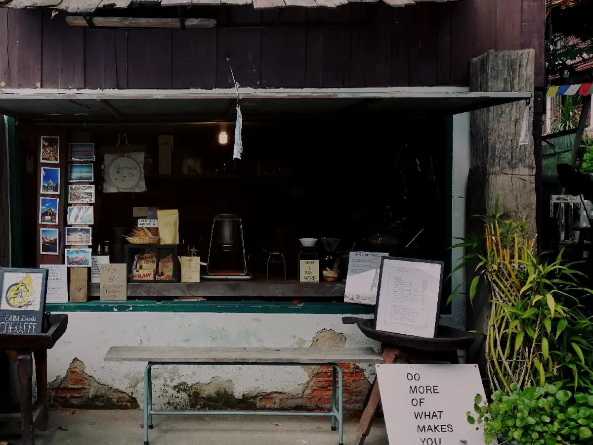 NOWHERE COFFEE BREWERS in Chiang Mai