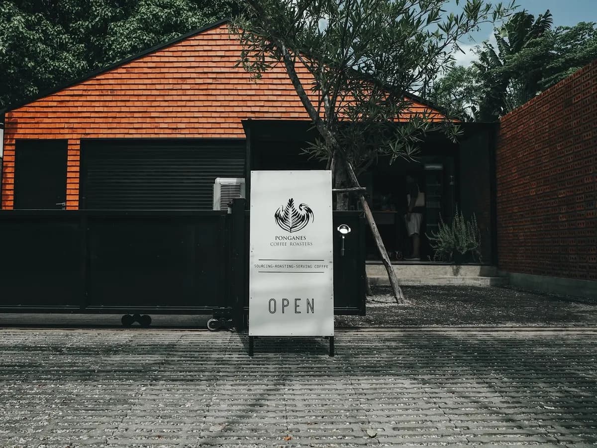 Ponganes Coffee Roasters in Chiang Mai
