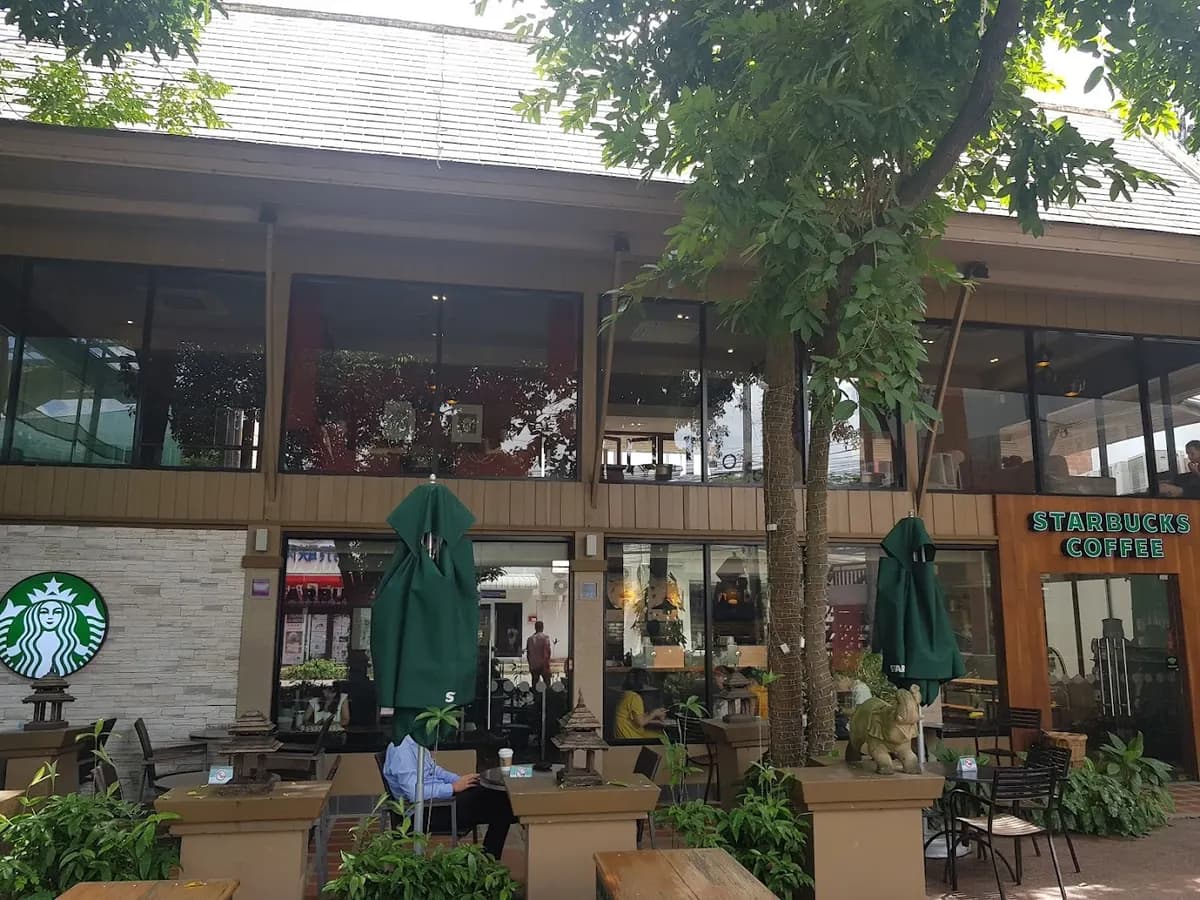 Starbucks Nimmanhemin Soi 9 in Chiang Mai