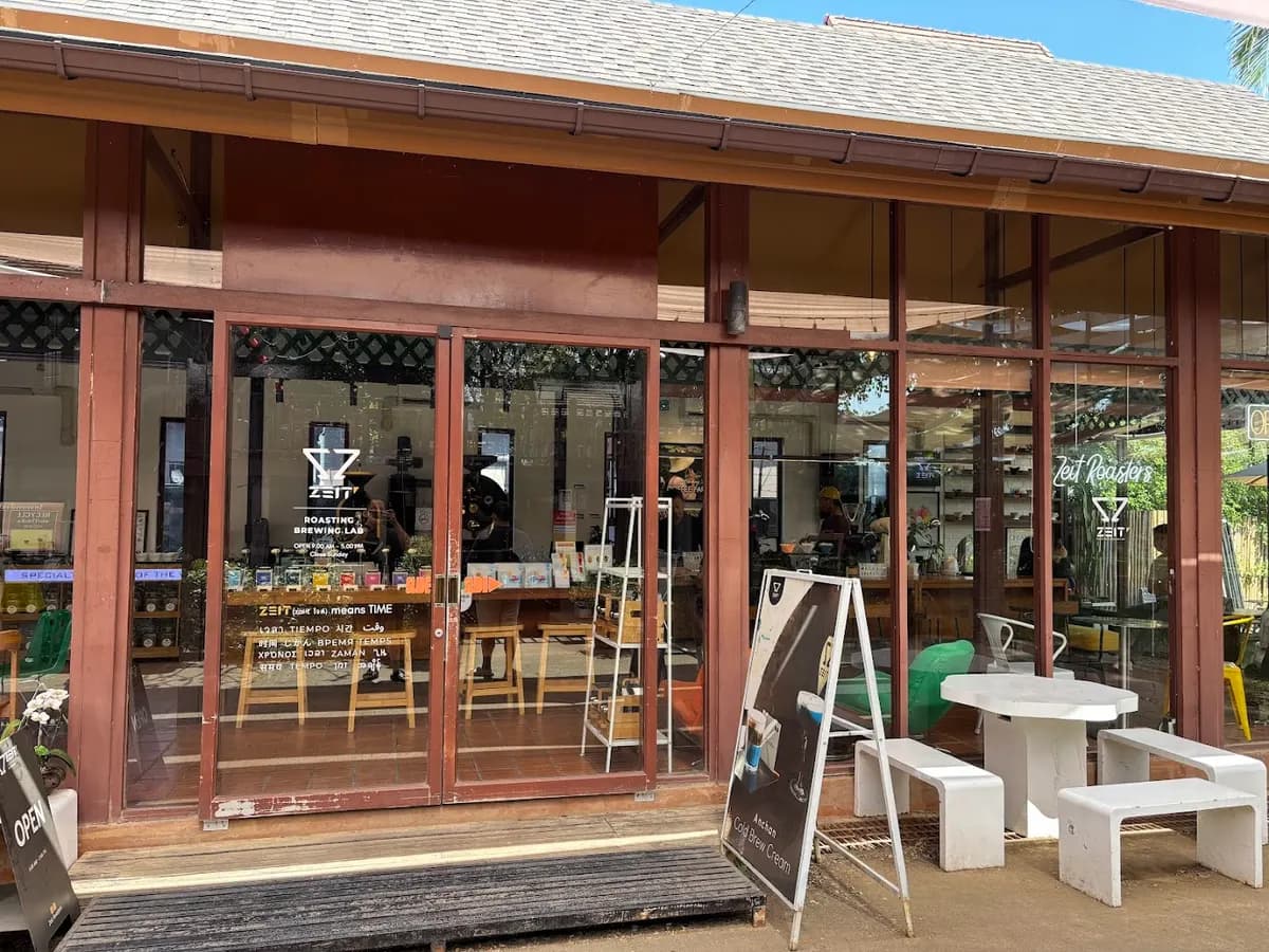 Zeit Roaster - Brewing Lab Cafe&Coffee shop in Chiang Mai